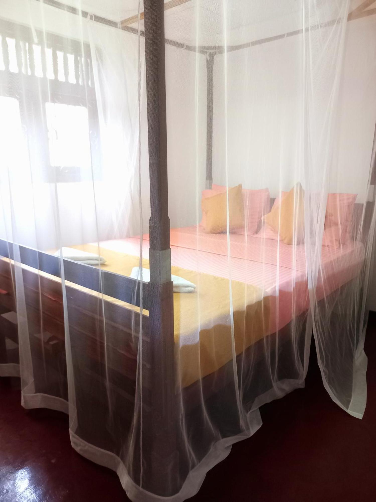 Mutu Villa ディックウェラ エクステリア 写真